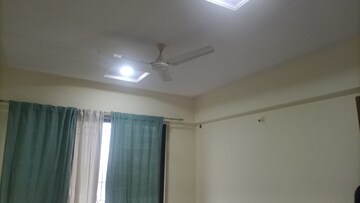 Bathroom in 2 BHK Apartment at Celestia Heights, Malad West – for Rent