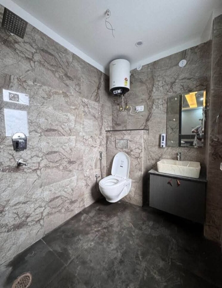 Bathroom, saket 1 Bedroom 450 Sq.Ft. Builder Floor In Saket Delhi 9250758