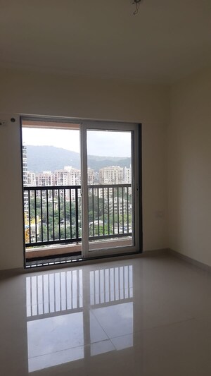 2 BHK Apartment For Rent in Puraniks City Reserva, Ghodbunder Road