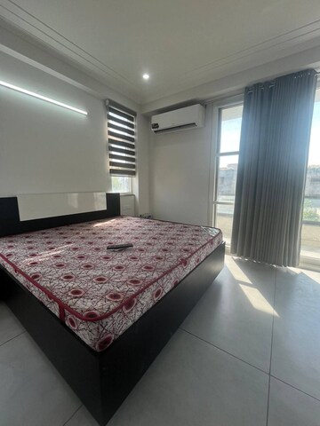 Bedroom in 1 BHK Builder Floor at Saket – for Rent