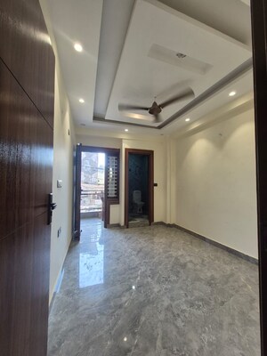 2 BHK Builder Floor For Rent in Saket