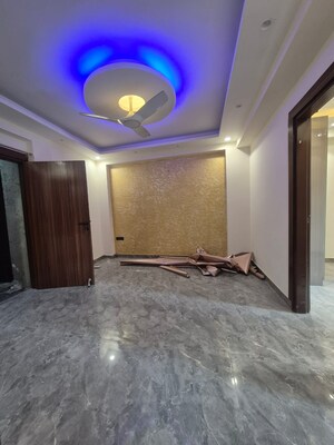 Bedroom in 2 BHK Builder Floor at Saket – for Rent
