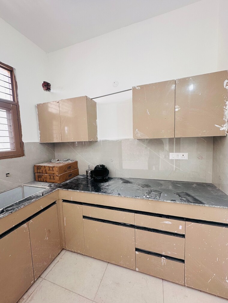 Kitchen, dhakoli 2 Bedroom 1000 Sq.Ft. Builder Floor In Dhakoli Zirakpur 9250774