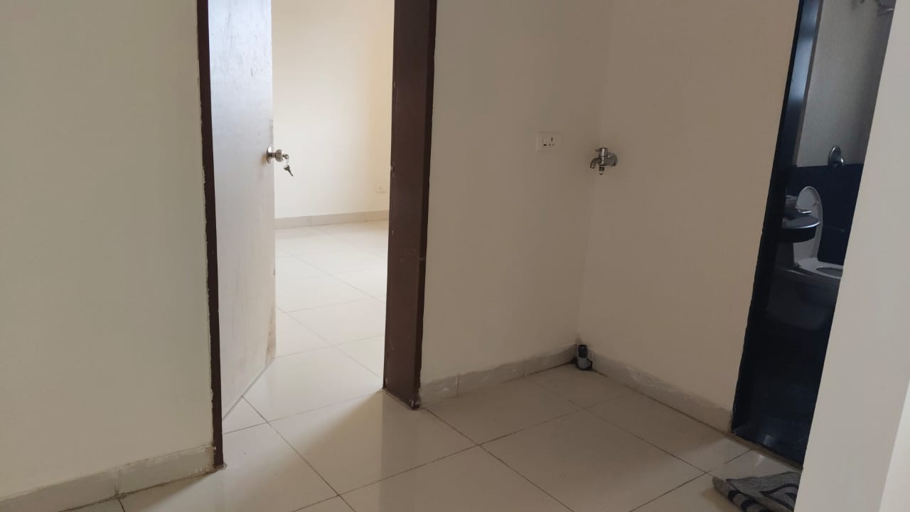 1 BHK + Study Room 468 Sq.Ft. Apartment in Godrej Green Cove