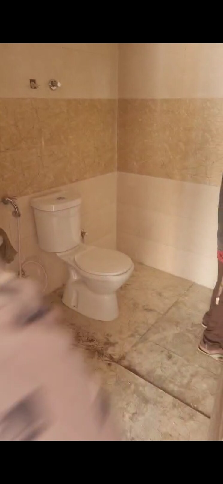 Bathroom, amrapali-golf-homes 2.5 Bedroom 945 Sq.Ft. Apartment In Sector 4 Greater Noida Greater Noida 9250793