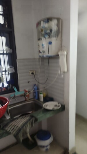 Bathroom in 1 BHK Independent House at Gomti Nagar – for Rent
