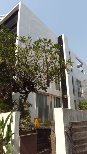 5 BHK Villa – Exterior View View at Oberoi Seven, Goregaon East - for Rent