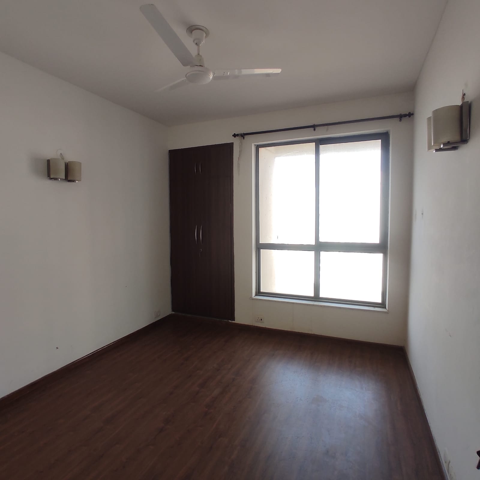 3.5 BHK + Pooja Room Apartment For Sale in Vipul Greens