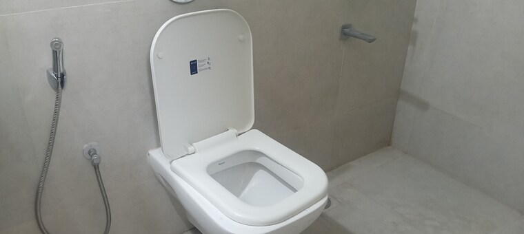 Bathroom, puraniks-city-reserva 2 Bedroom 700 Sq.Ft. Apartment In Ghodbunder Road Thane 9250831