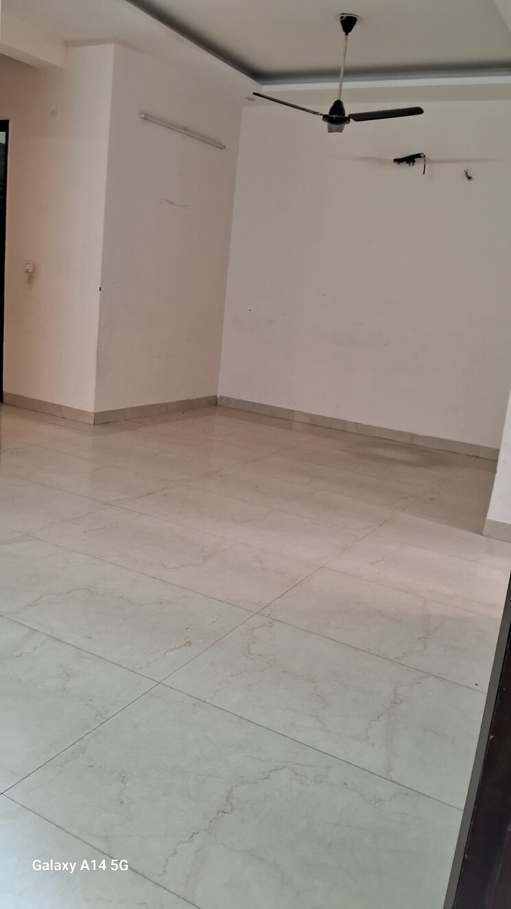 Room, motiaz-royal-citi 3 Bedroom 1200 Sq.Ft. Apartment In Ambala Highway Zirakpur 9250844