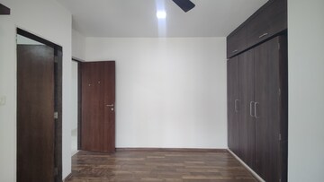 Room in 3 BHK Apartment at Acme Ozone, Manpada – for Rent