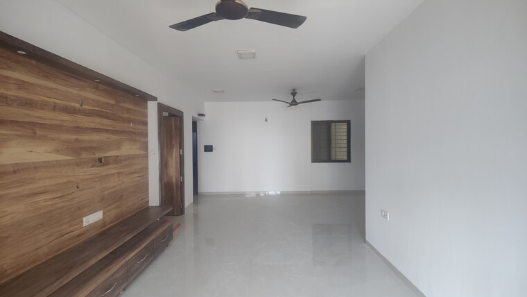 Room, acme-ozone 3 Bedroom 1040 Sq.Ft. Apartment In Manpada Thane 9250848
