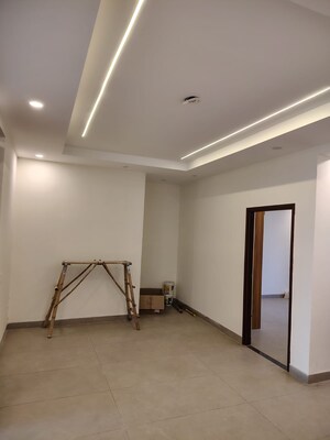 Room in 6 BHK Independent House at MS Enclave Zirakpur, Dhakoli – for Sale