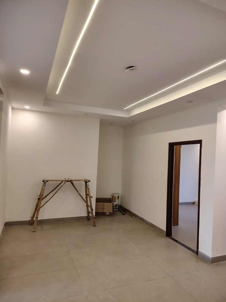 Room, ms-enclave-zirakpur 6 Bedroom 2000 Sq.Ft. Independent House In Dhakoli Zirakpur 9250850