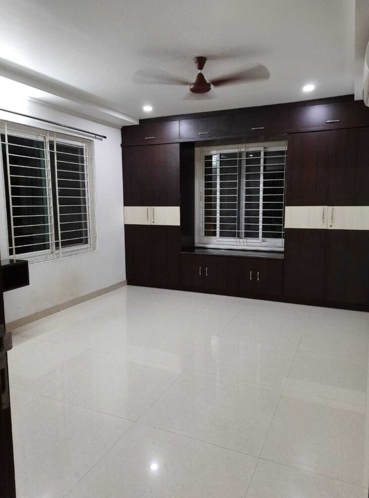 Room, svc-tree-walk 3 Bedroom 1622 Sq.Ft. Apartment In Kondapur Hyderabad 9250885