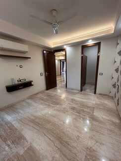 3 BHK + Servant Room Apartment For Sale in Central Park II-Bellevue