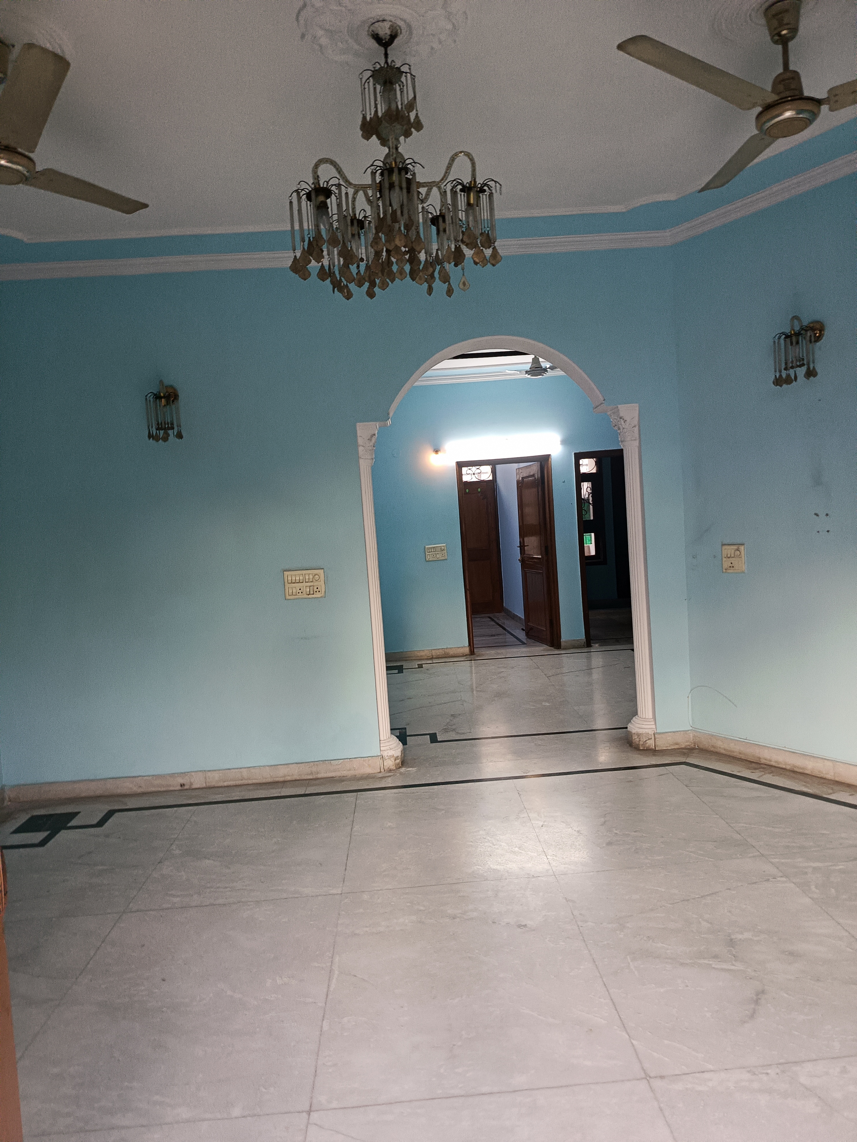 2 BHK + Pooja Room Villa For Rent in Sector 49