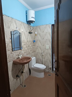 Bathroom in 2 BHK Villa at Sector 49 – for Rent