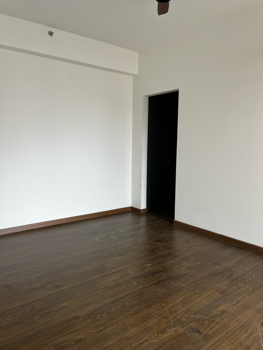 2 BHK 830 Sq.Ft. Apartment in Paras Seasons