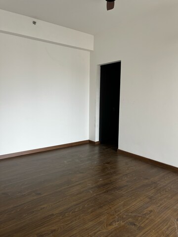 2 BHK Apartment For Sale in Paras Seasons, Sector 168
