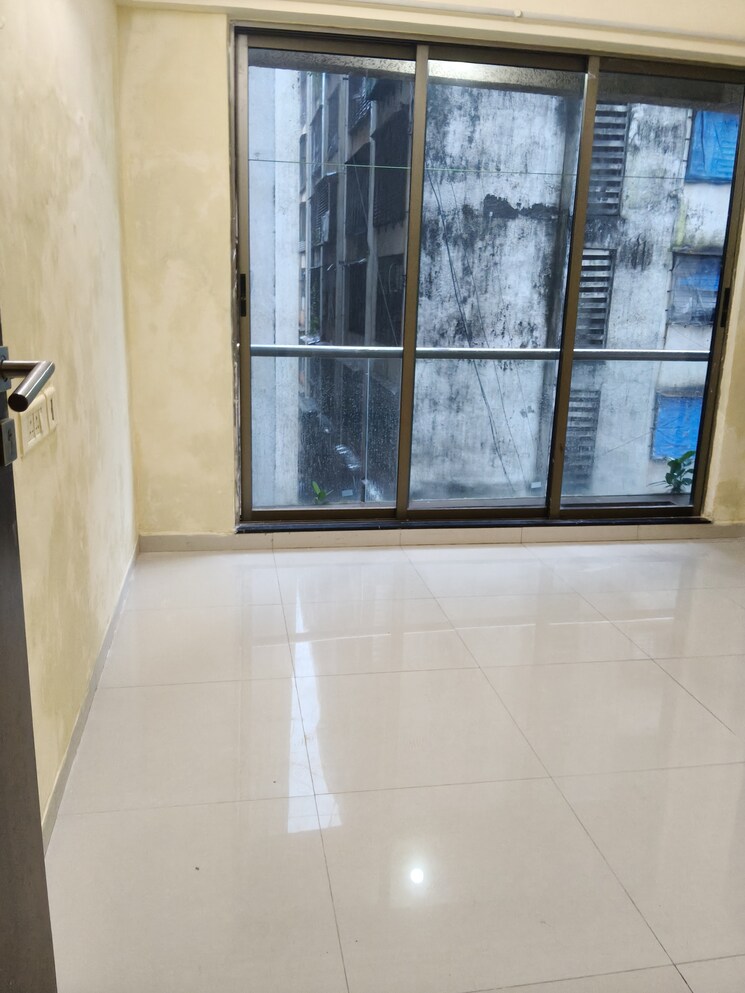 Room, sarla-garden 2 Bedroom 1000 Sq.Ft. Apartment In Vakola Mumbai 9250985