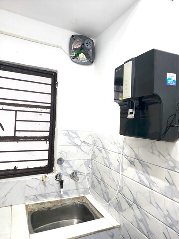 Kitchen in 1.5 BHK Apartment at Sector 14 Dwarka – for Rent