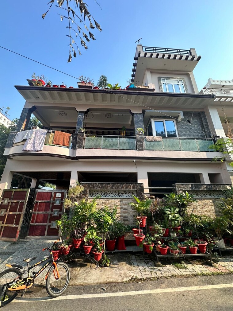 Exterior View, indira nagar 6 Bedroom 4300 Sq.Ft. Independent House In Indira Nagar Lucknow 9251001