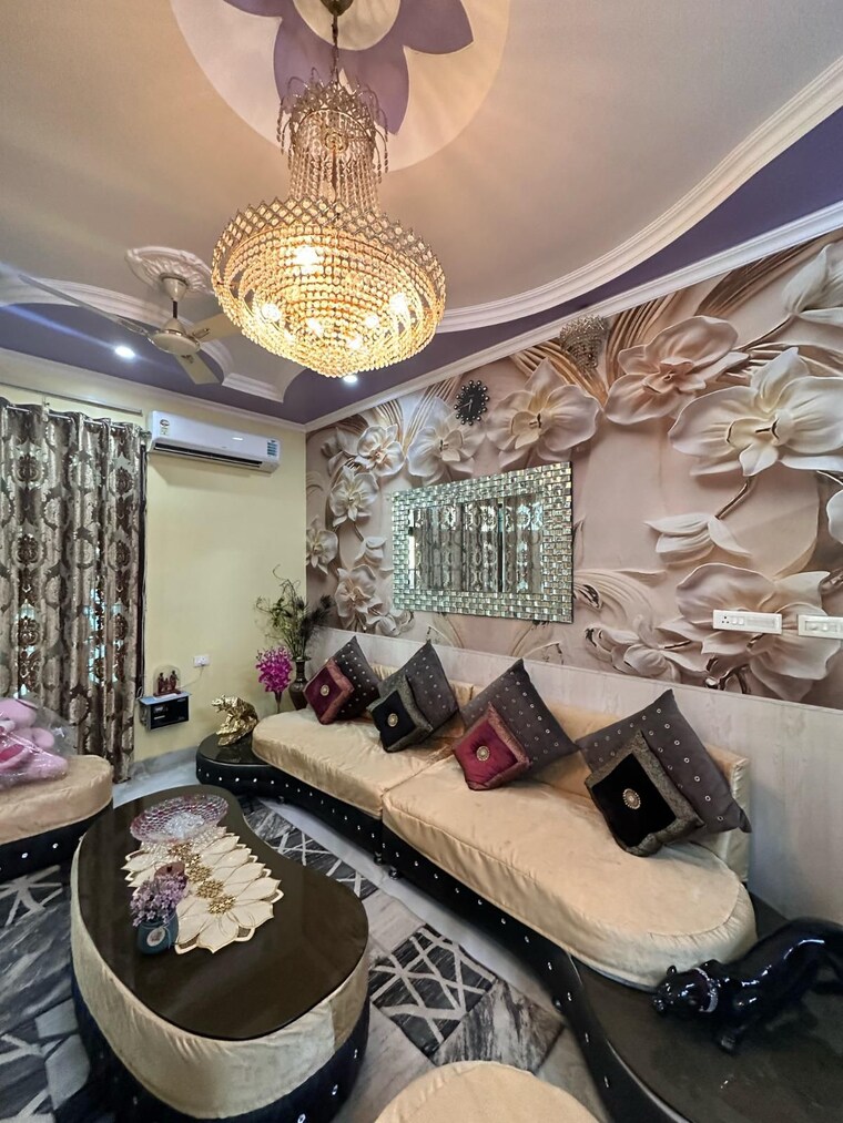 Living Room, indira nagar 6 Bedroom 4300 Sq.Ft. Independent House In Indira Nagar Lucknow 9251001