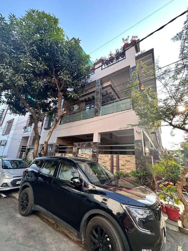 Exterior View, indira nagar 6 Bedroom 4300 Sq.Ft. Independent House In Indira Nagar Lucknow 9251001