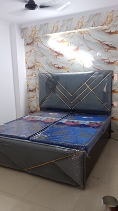 2 BHK Apartment For Sale in Chattarpur
