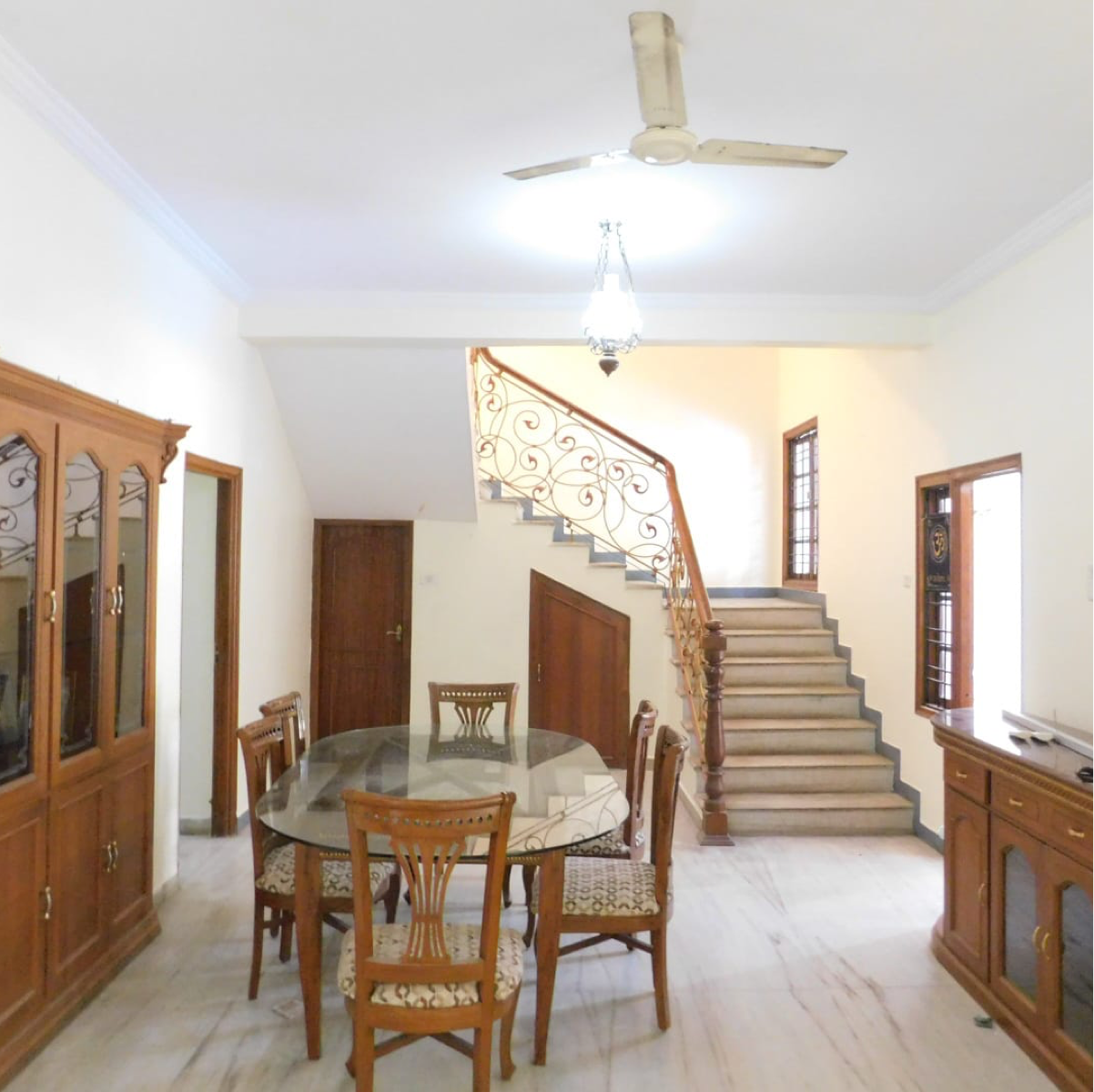5 BHK + Pooja Room Villa For Rent in Madhapur