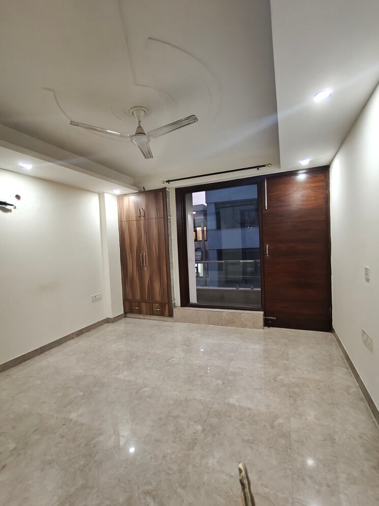 Room, sushant-lok-2 3 Bedroom 200 Sq.Yd. Builder Floor In Sector 57 Gurgaon 9251058