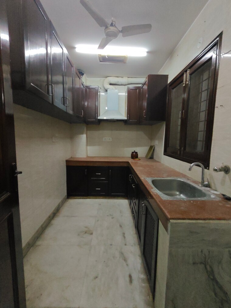 Kitchen, ansal-sushant-lok-i 2.5 Bedroom 215 Sq.Yd. Builder Floor In Sector 43 Gurgaon 9251067