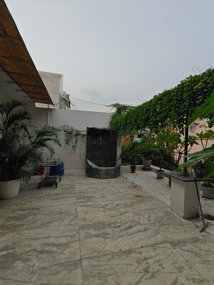 2 BHK Builder Floor For Rent in Ansal Sushant Lok I, Sector 43