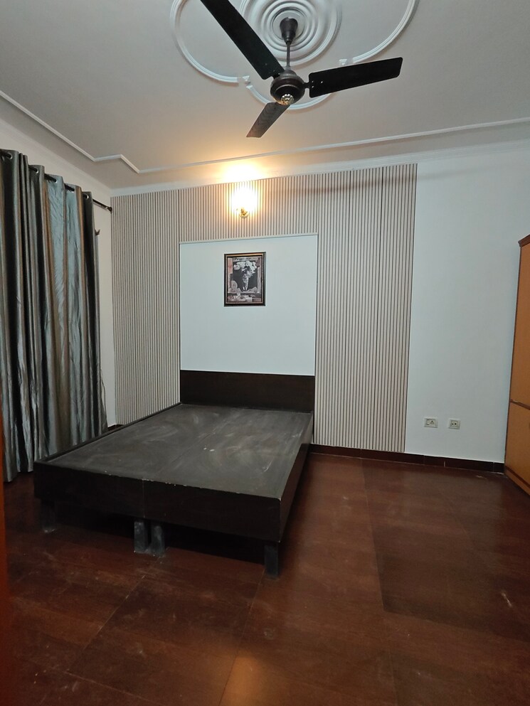 Room, ansal-sushant-lok-i 2 Bedroom 300 Sq.Yd. Builder Floor In Sector 43 Gurgaon 9251072