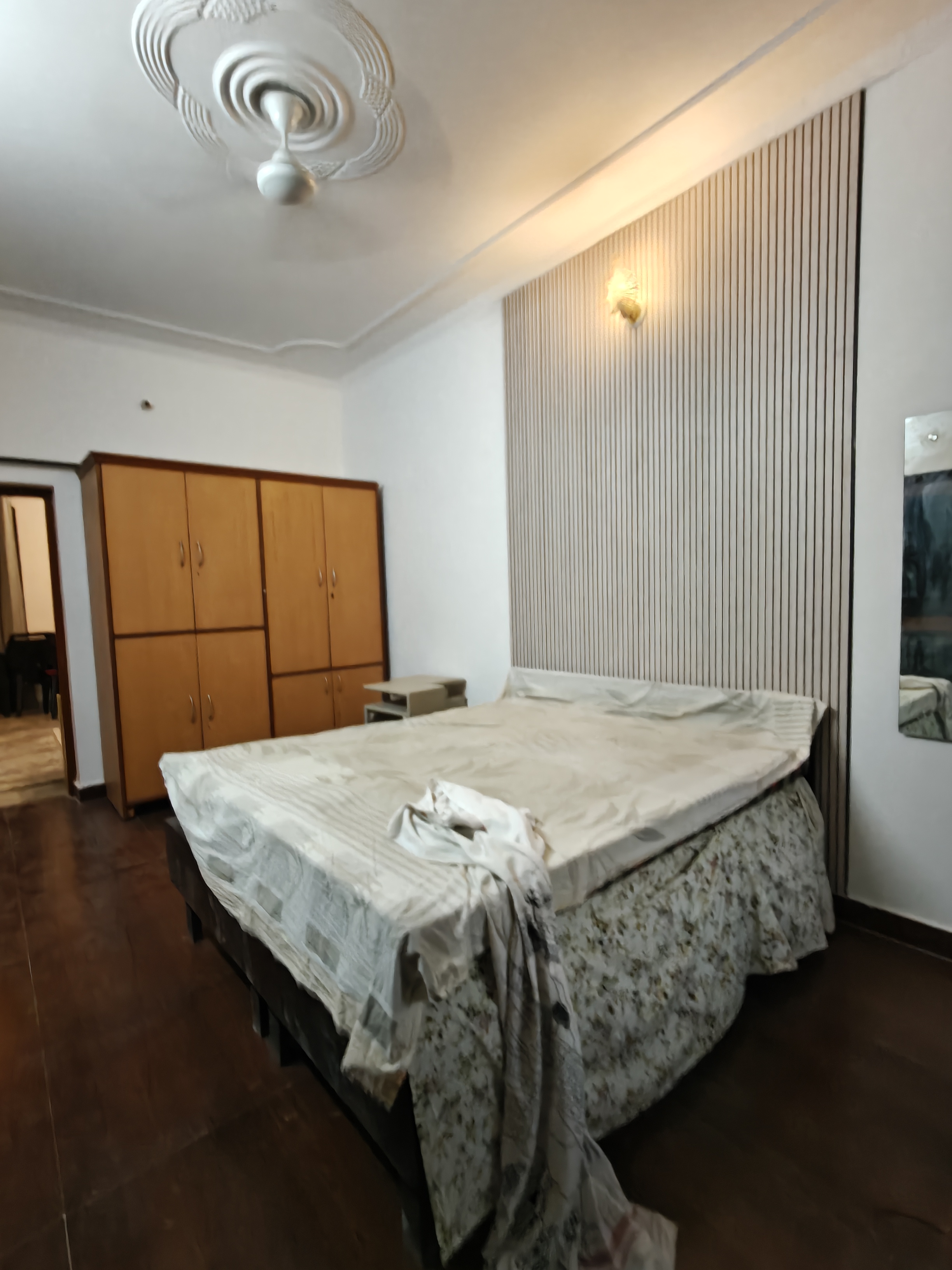 2 BHK Builder Floor For Rent in Sector 43