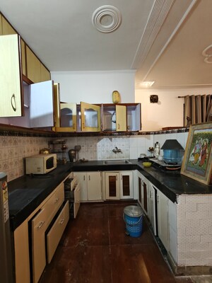 Kitchen in 2 BHK Builder Floor at Sector 43 – for Rent