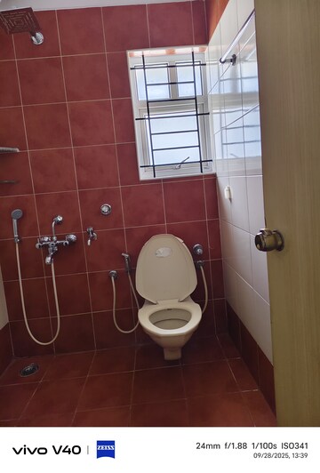 Master Bedroom in 2 BHK Builder Floor at Indiranagar – for Rent