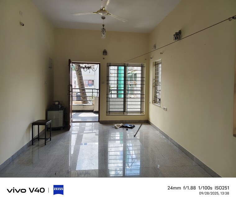 Room, indiranagar 2 Bedroom 1000 Sq.Ft. Builder Floor In Indiranagar Bangalore 9251109