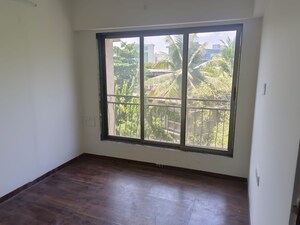 Room in 3 BHK Apartment at Vijay Khetan Krishna Residences, Andheri East – for Rent