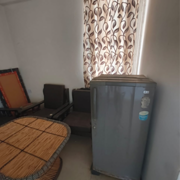 Furnished Amenities in 1 BHK Apartment at Shree Vardhman Green Court, Sector 90 – for Rent