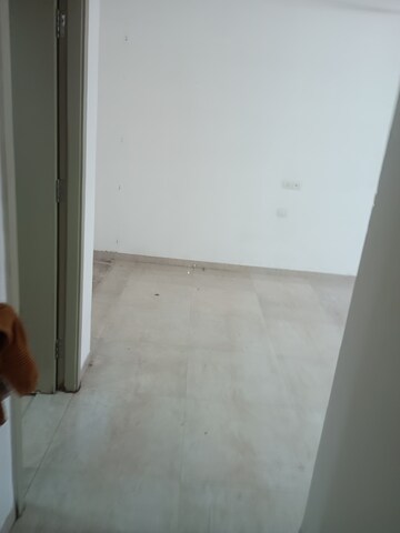 Room in 2 BHK Apartment at Hiranandani Eva, Ghodbunder Road – for Sale