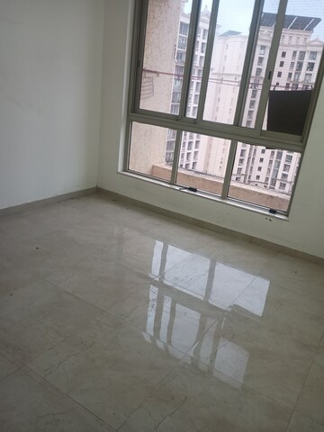 Room in 2 BHK Apartment at Hiranandani Eva, Ghodbunder Road – for Sale