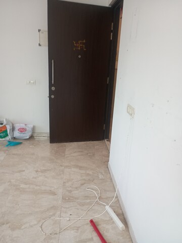 Furnished Amenities in 2 BHK Apartment at Hiranandani Eva, Ghodbunder Road – for Sale