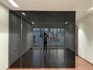 Room in 4 BHK Apartment at Shalimar Nest, Vasant Kunj – for Sale