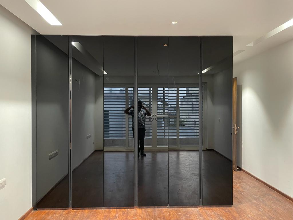 4 BHK + Pooja Room,Servant Room,Study Room,Extra Room Apartment For Sale in Shalimar Nest