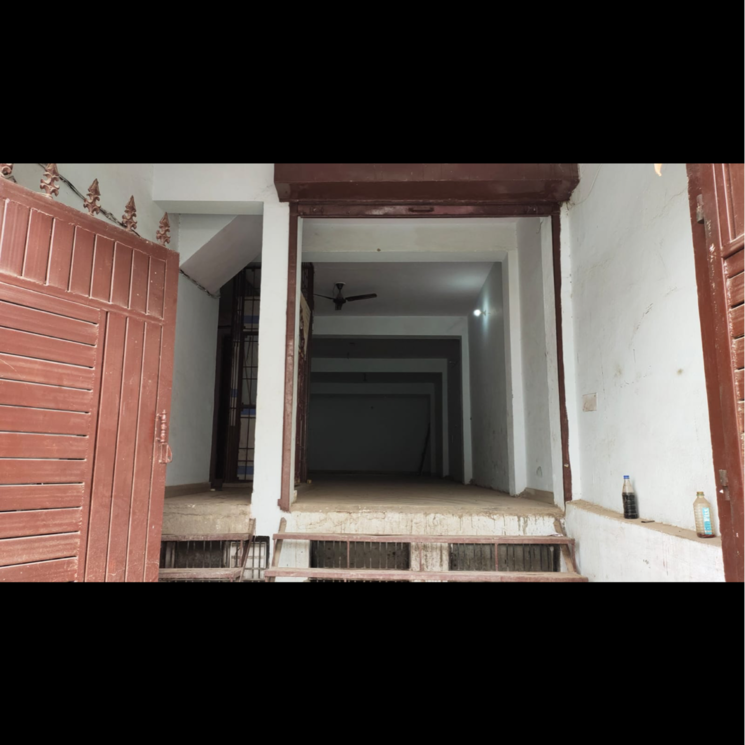 undefined, transport nagar Commercial Office Space 1500 Sq.Ft. In Transport Nagar Lucknow 9251141