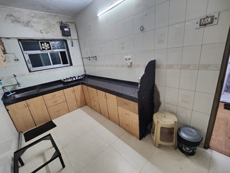 Kitchen, satellite-glory 1.5 Bedroom 750 Sq.Ft. Apartment In Andheri East Mumbai 9251144