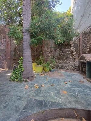  Plot For Sale in Ashok Vihar Phase 2