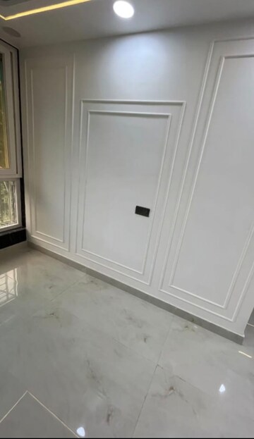 3.5 BHK Builder Floor For Sale in Ashok Vihar Phase 2